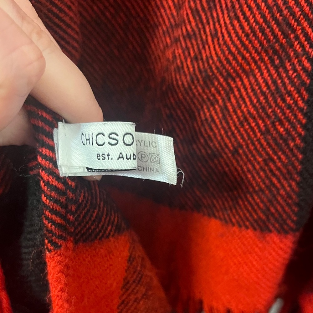 Red and Black Plaid Poncho - Picture 3 of 4